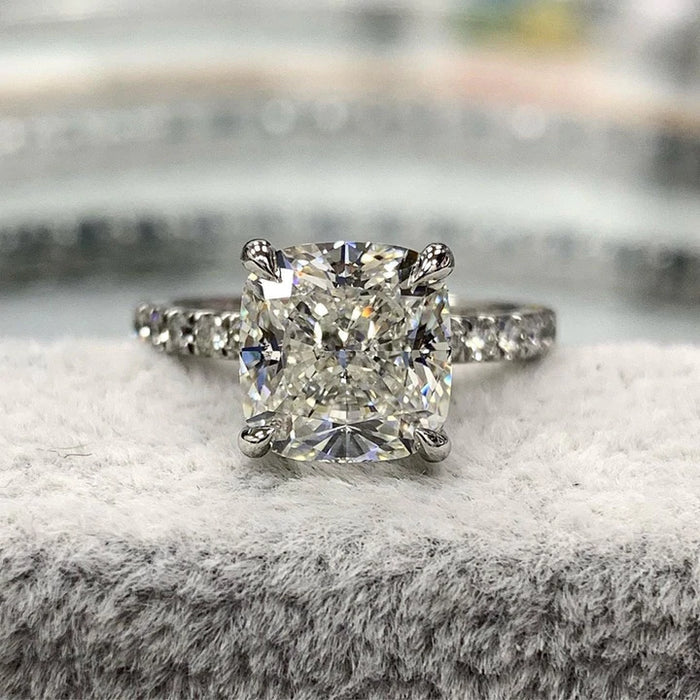 3PCS Golden Tone Cushion Cut Ring Set