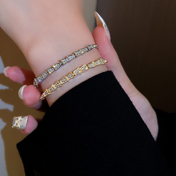 Chic Paved Slider Clasp Fashion Bracelet
