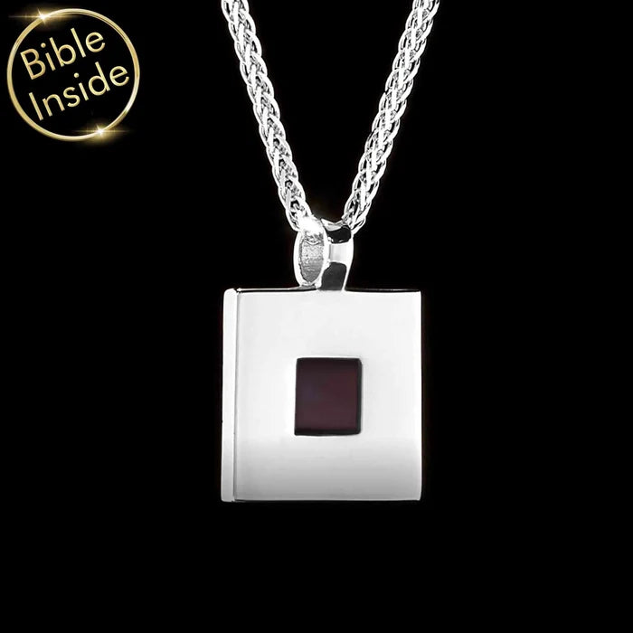 Christian wedding gift idea – polished Cubo pendant with Bible inside