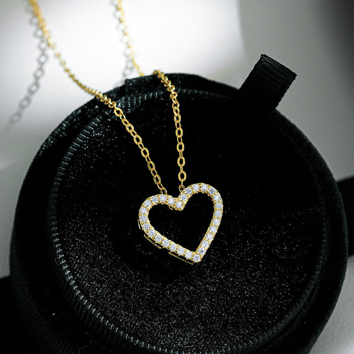 Classic Heart-Shaped Design 925 Sterling Silver Moissanite Necklace