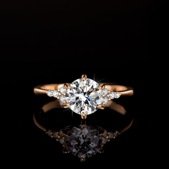 Classic Round Cut 6 Prong Moissanite Ring