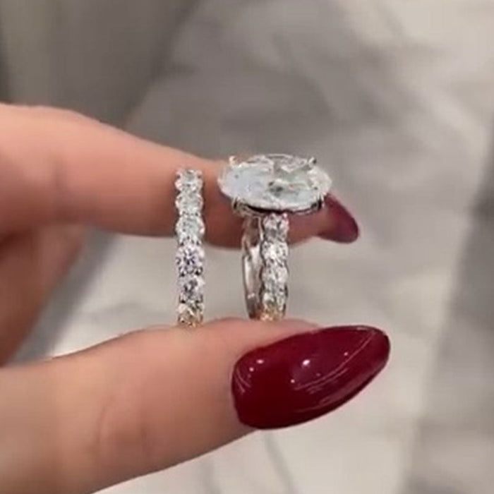 Gorgeous 2 Pcs Oval Cut Sterling Silver Bridal Set