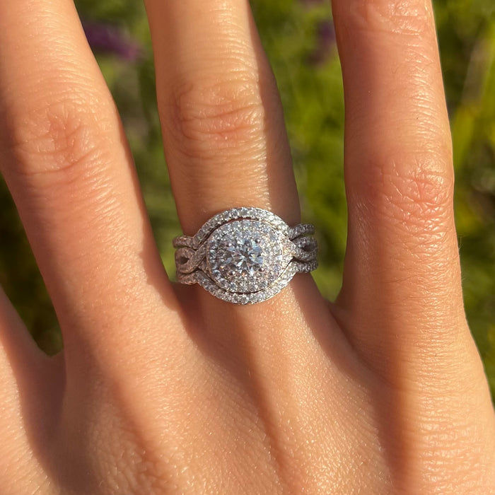 Gorgeous 3 Pcs Round Cut Halo Sterling Silver Bridal Set