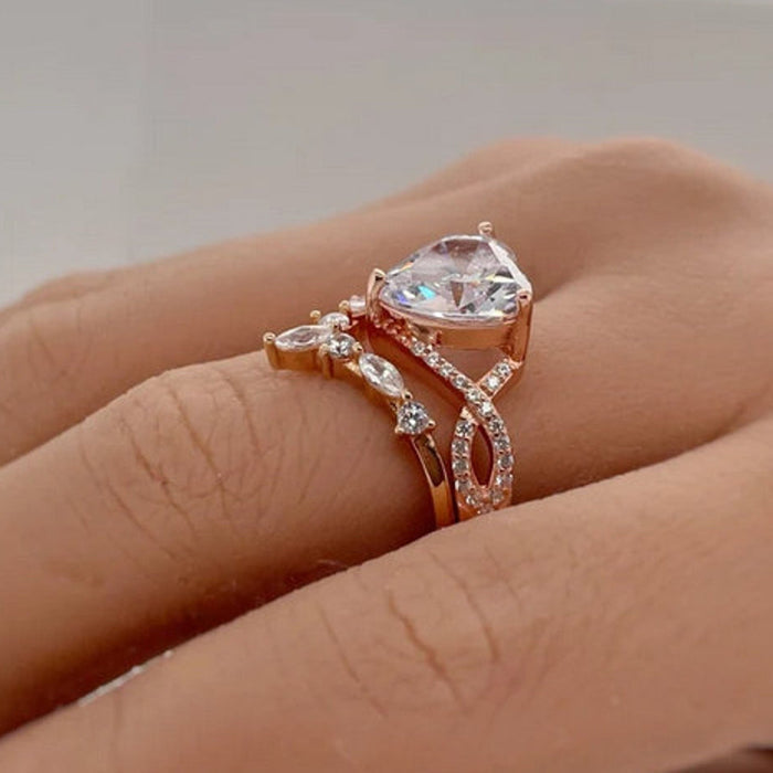 Heart Cut Infinity Split Shank Ring Set in Sterling Silver