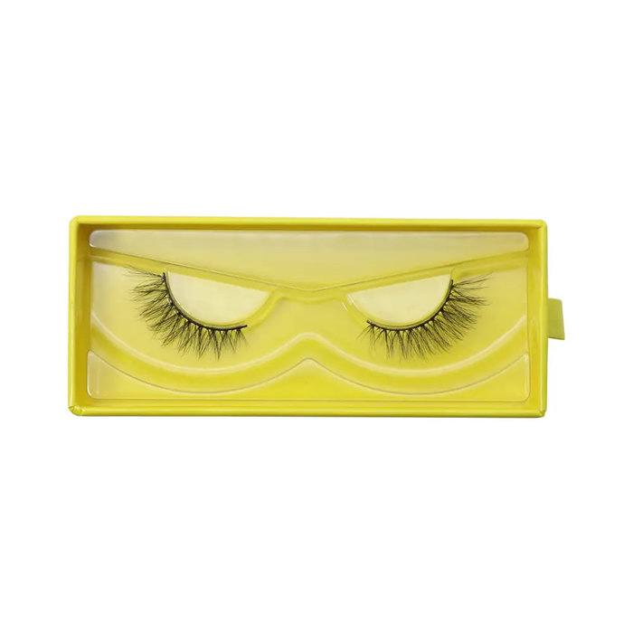 Lashes M 4
