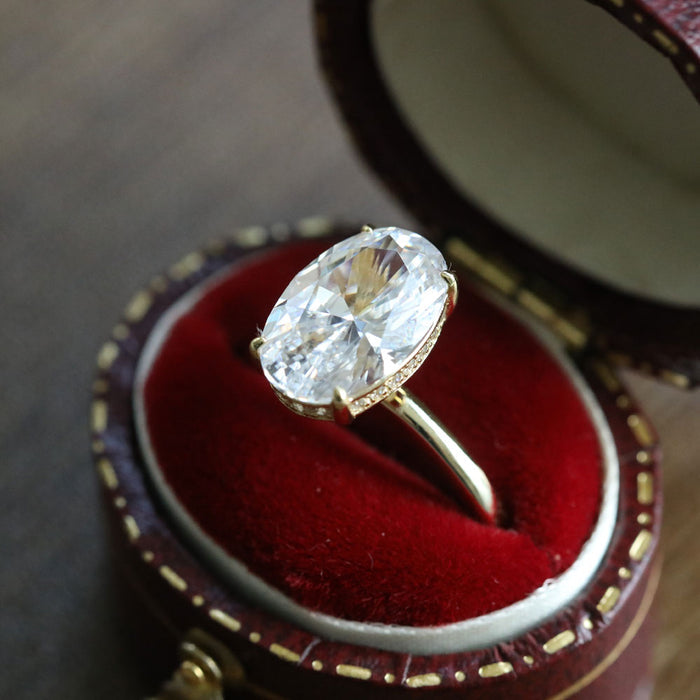 Oval Cut Bridal Set