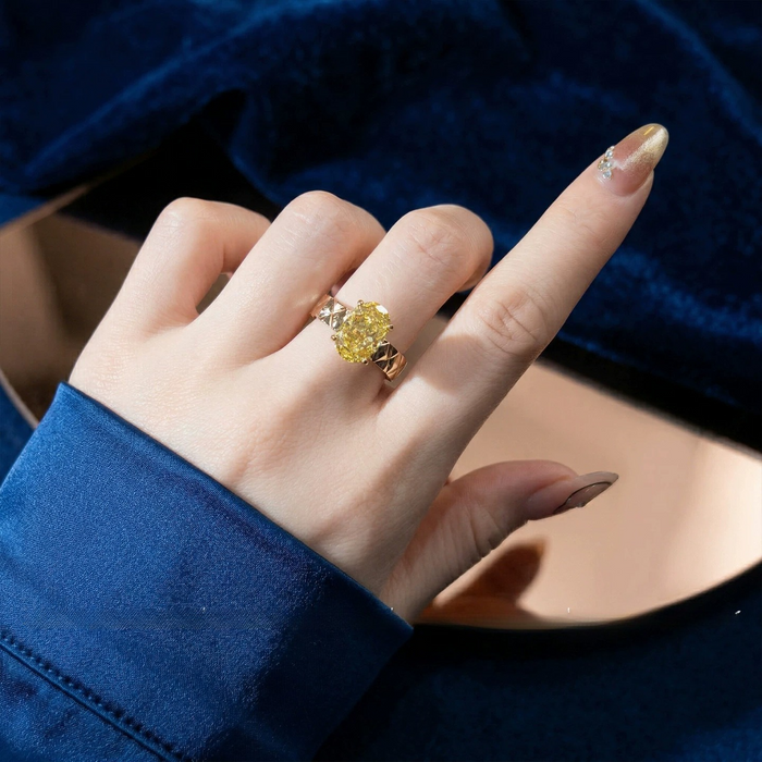 Oval Cut Engagement Ring with Retro Argyle Band