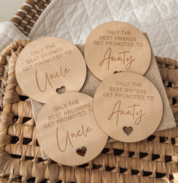 Pregnancy Announcement Wooden Disc | Aunty, Uncle, Best Friend or Sibling Reveal