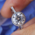 ShineofDiamond Classic Halo Design Round Cut Moissanite Ring