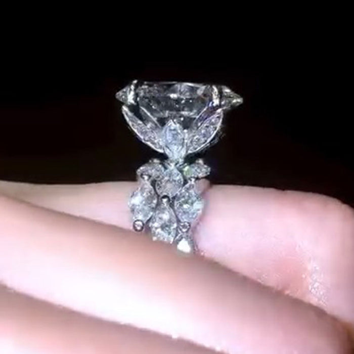 Sparkling 3PC Oval Cut Bridal Set With Marquise Cut Full Band