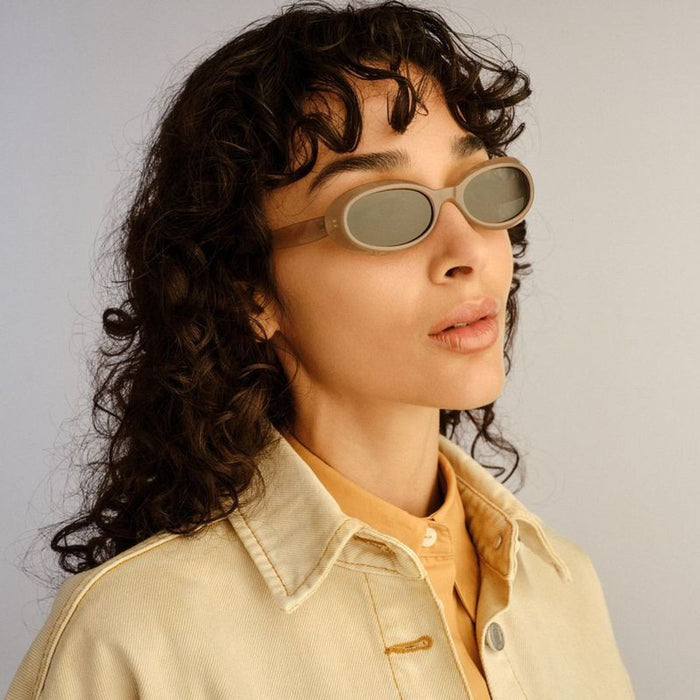 Tara, Linen/Khaki Polarised Lenses