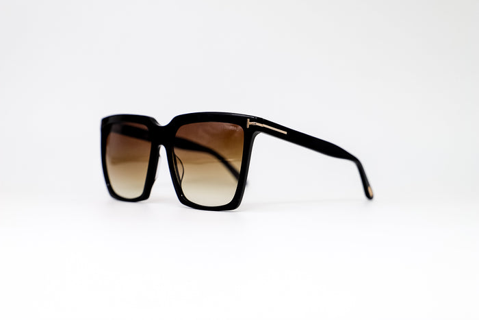 Tomford sabrina 02 TF764 01B